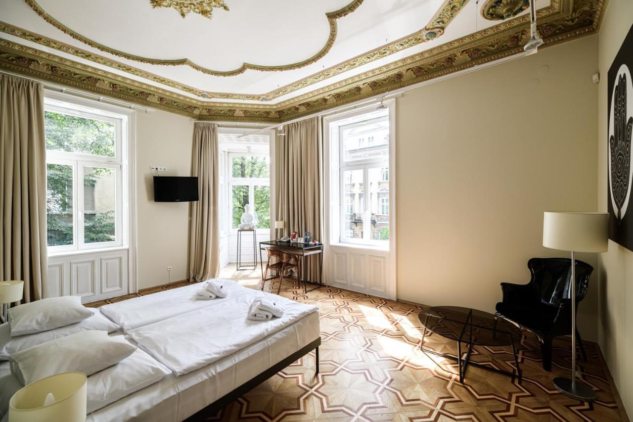 Home Hotel Krakau Buitenkant foto