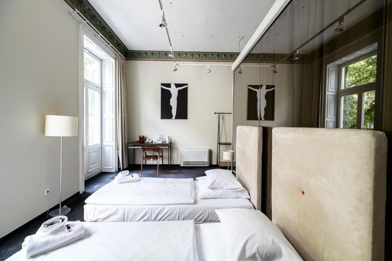 Home Hotel Krakau Buitenkant foto