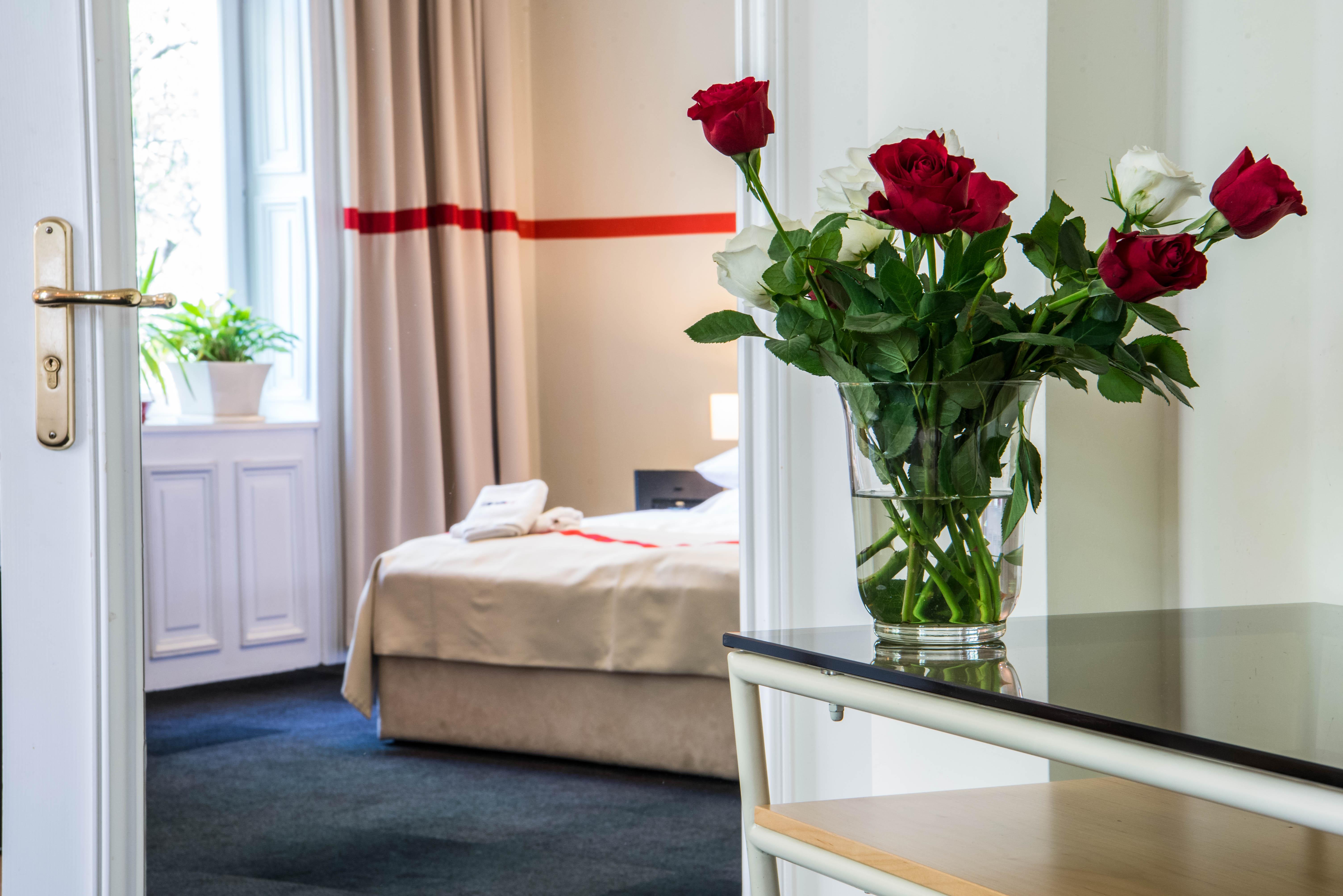 Home Hotel Krakau Buitenkant foto