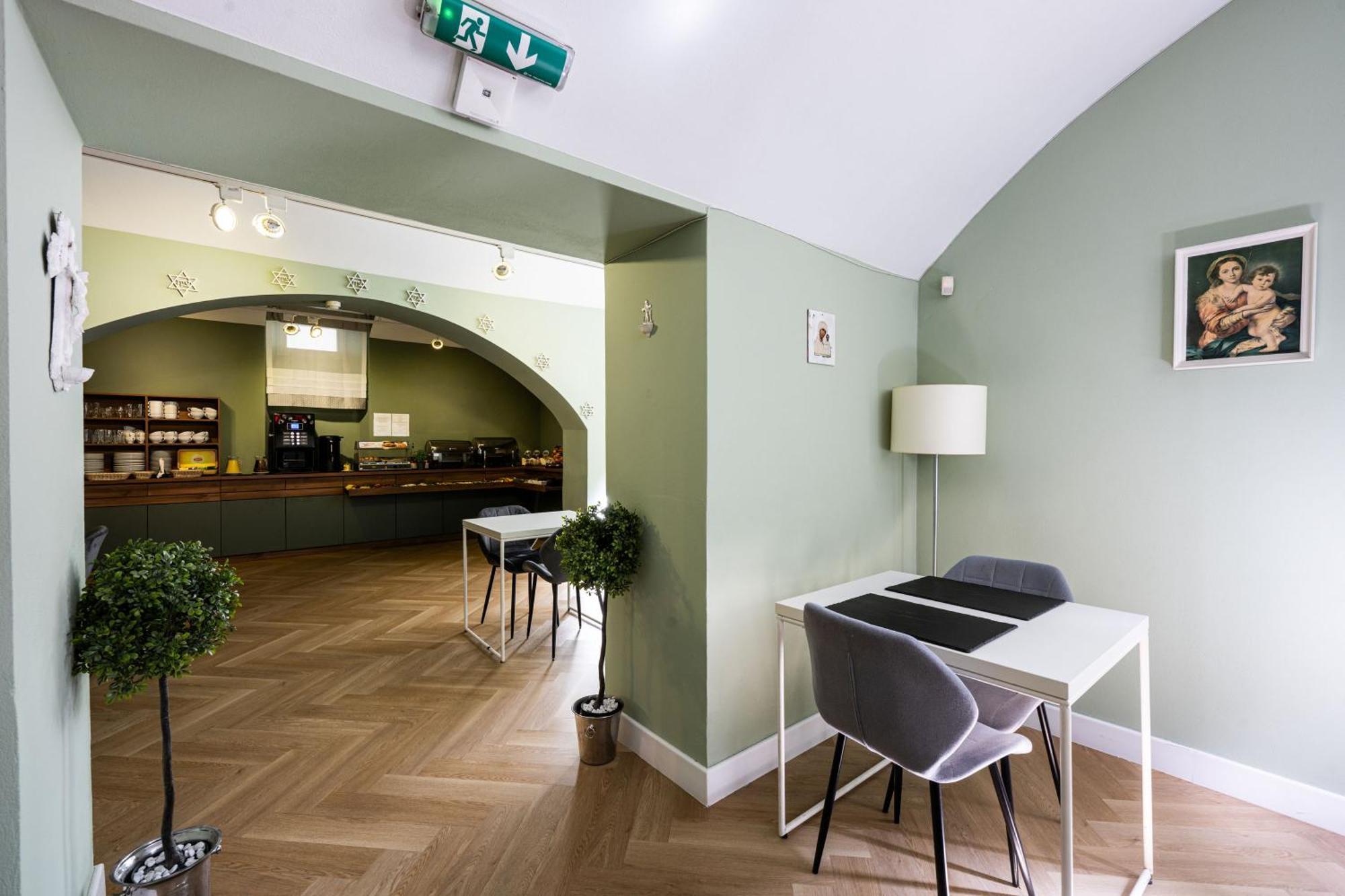 Home Hotel Krakau Buitenkant foto