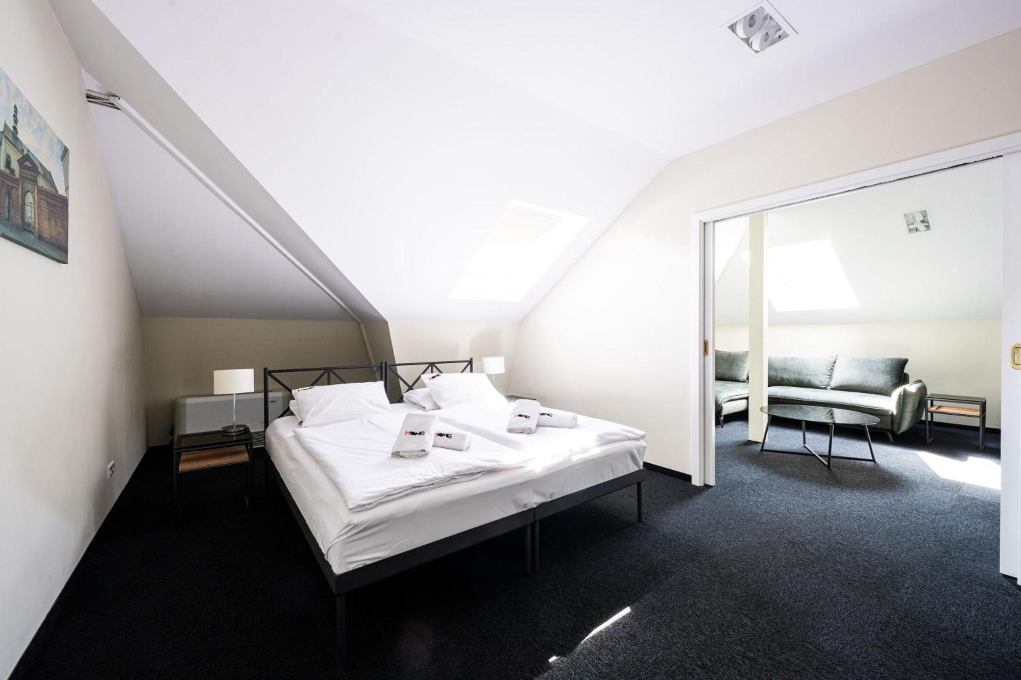 Home Hotel Krakau Buitenkant foto