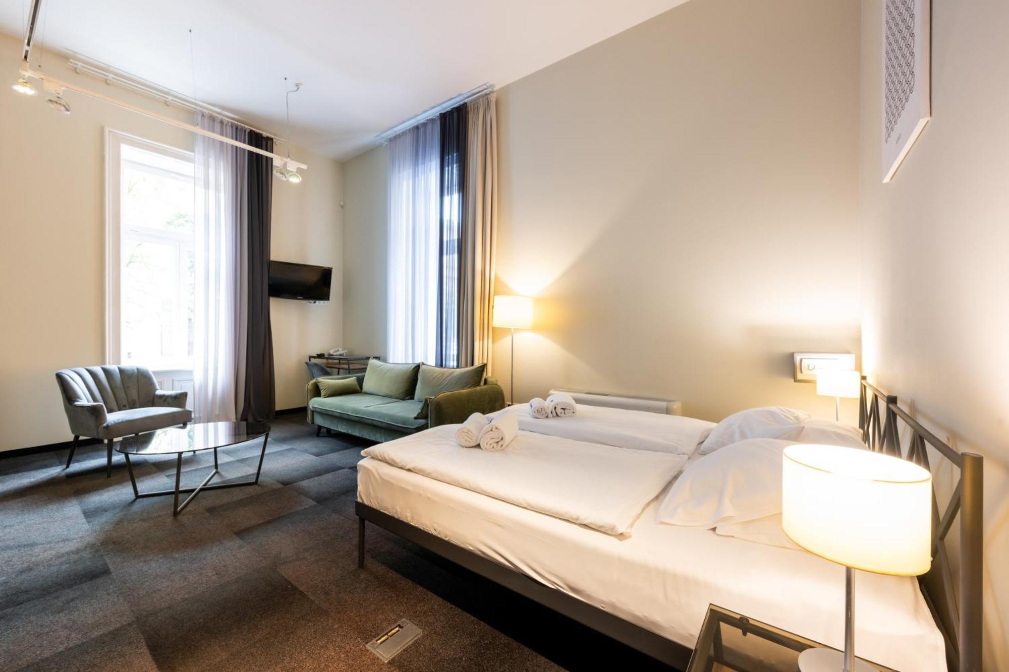 Home Hotel Krakau Buitenkant foto